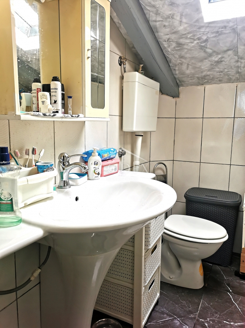 Lovran – prodaja stanovanja in garsonjere s pogledom na morje