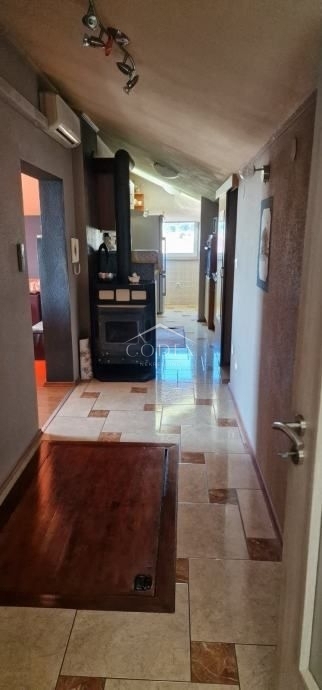 Fažana - prodaja dvoetažnega stanovanja s pogledom na morje
