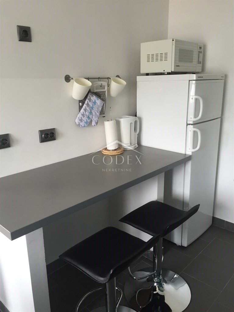 Pag - vrhunski apartma tik ob morju