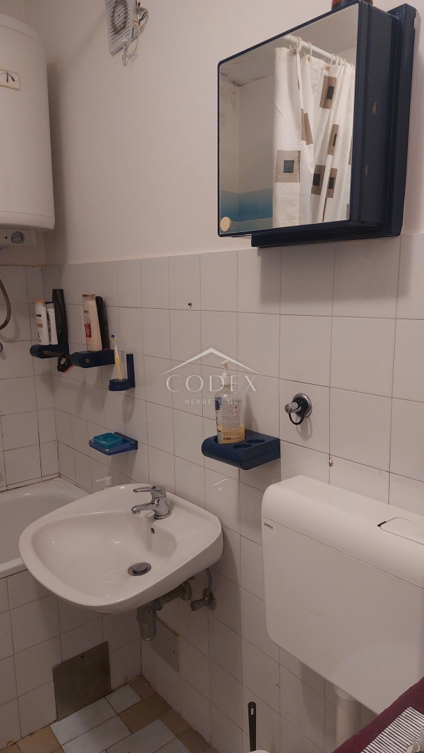 Srdoči - dvosobni apartma s pogledom na morje