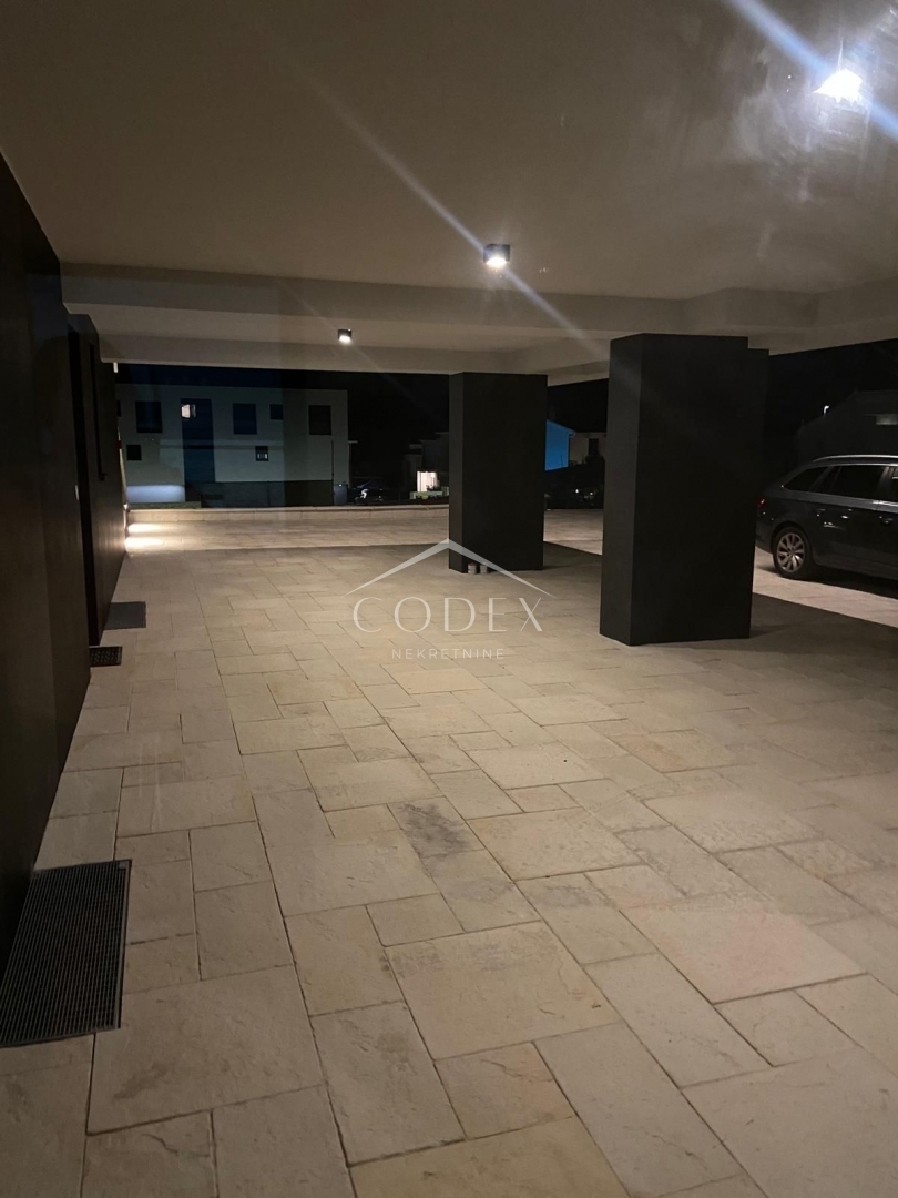 Krk - S3 Penthouse s pogledom na morje