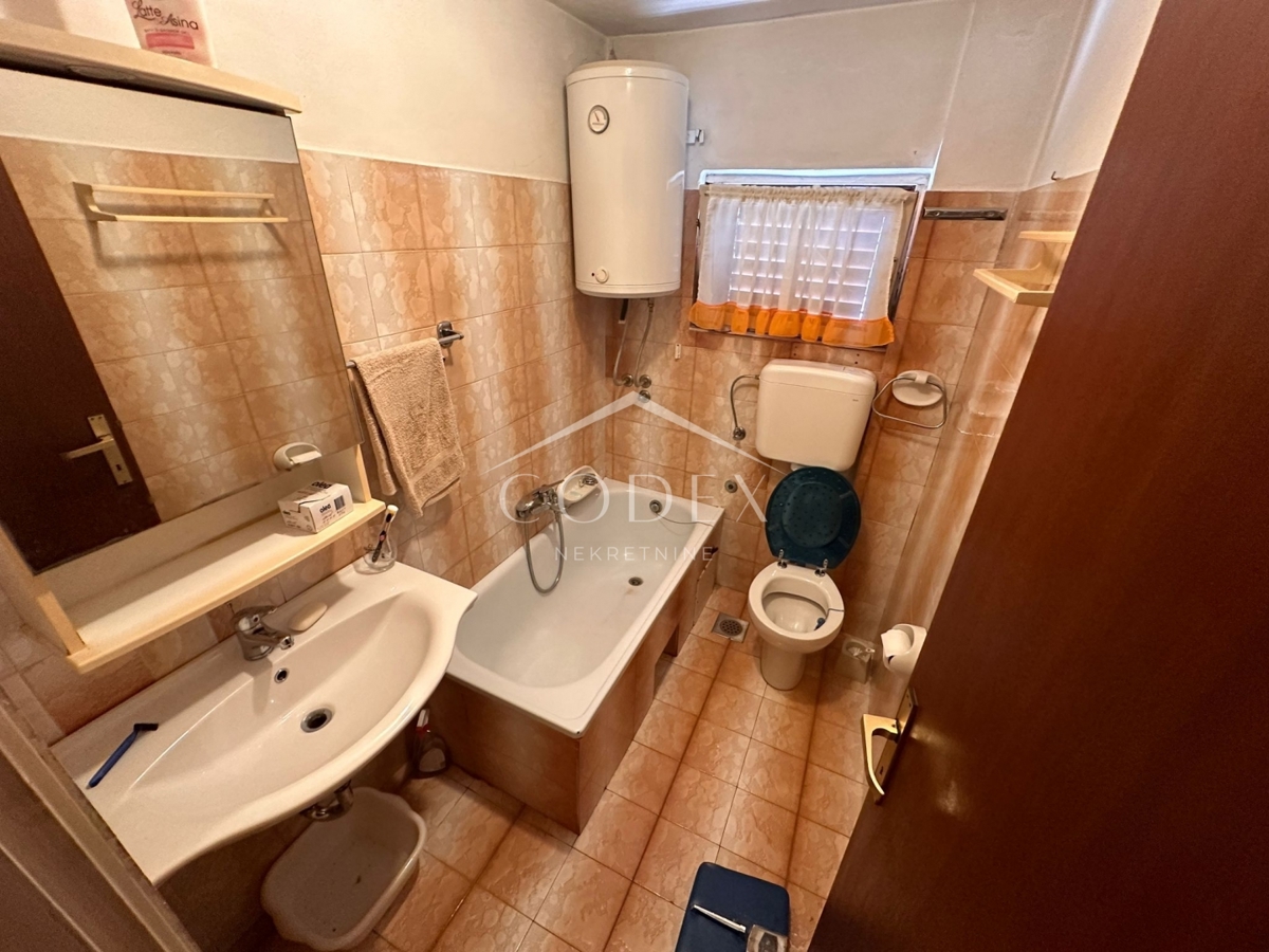 Hiša Vrh, Krk, 170m2