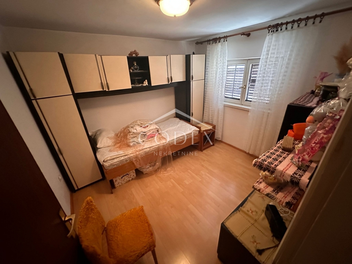 Hiša Vrh, Krk, 170m2