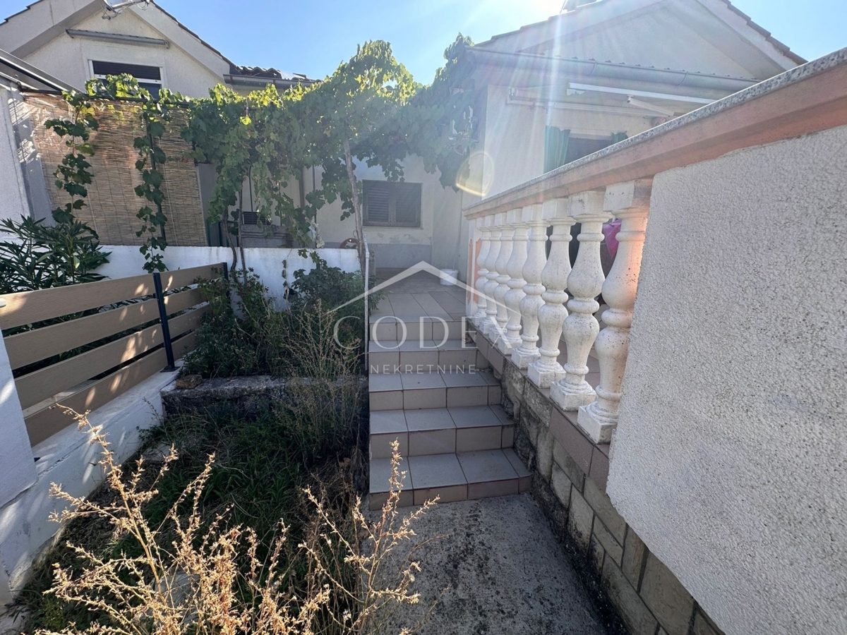 Hiša Vrh, Krk, 170m2