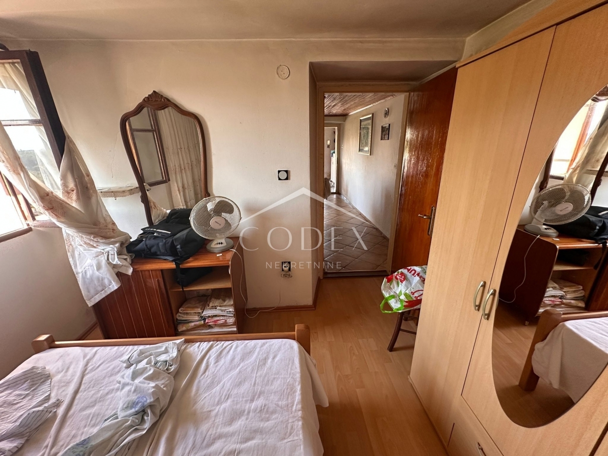 Hiša Vrh, Krk, 170m2