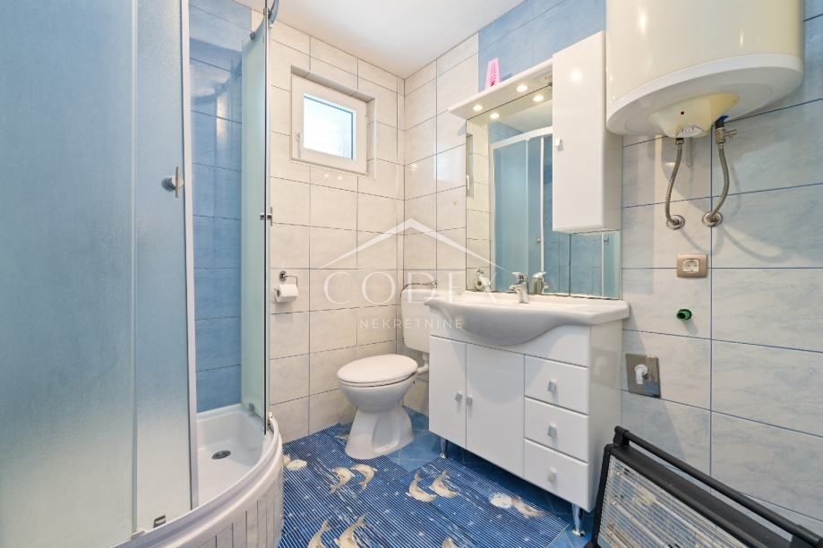 Milovčići - prodaja hiše s 3 apartmaji
