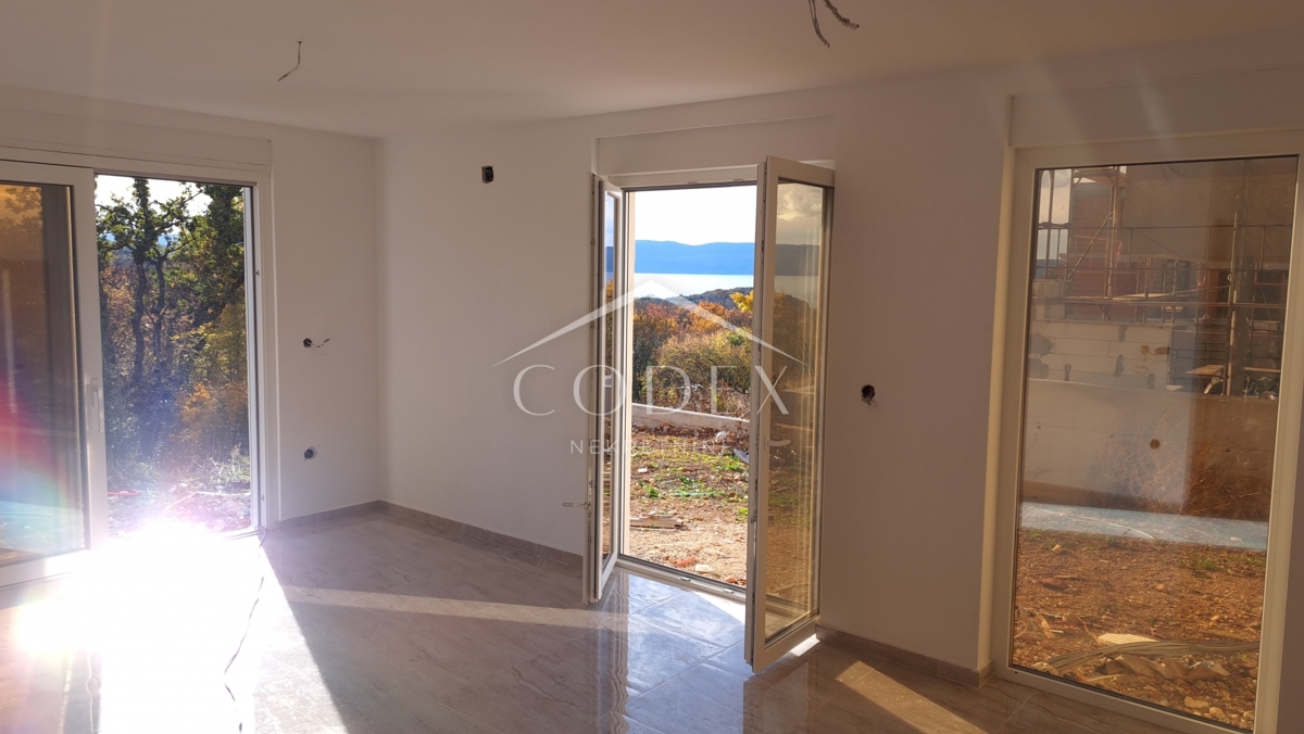Njivice - sale of apartments in an exclusive new building