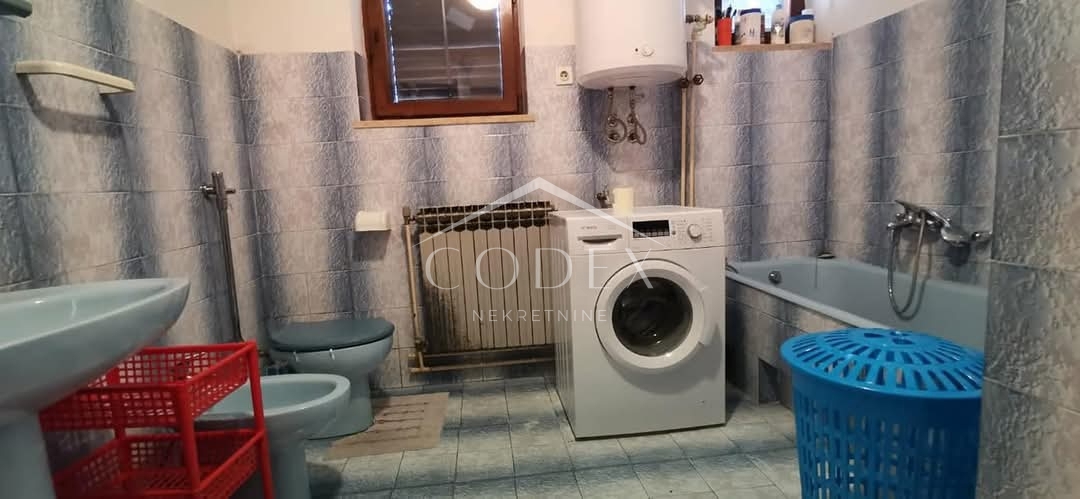 Podhum - prodaja hiše z vrtom