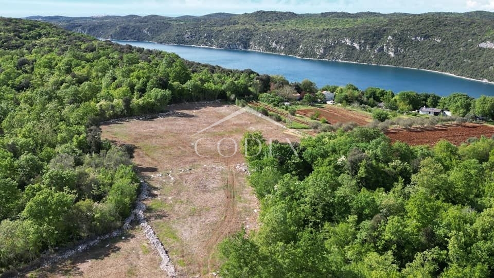 Rovinj - prodaja kmetijskega zemljišča