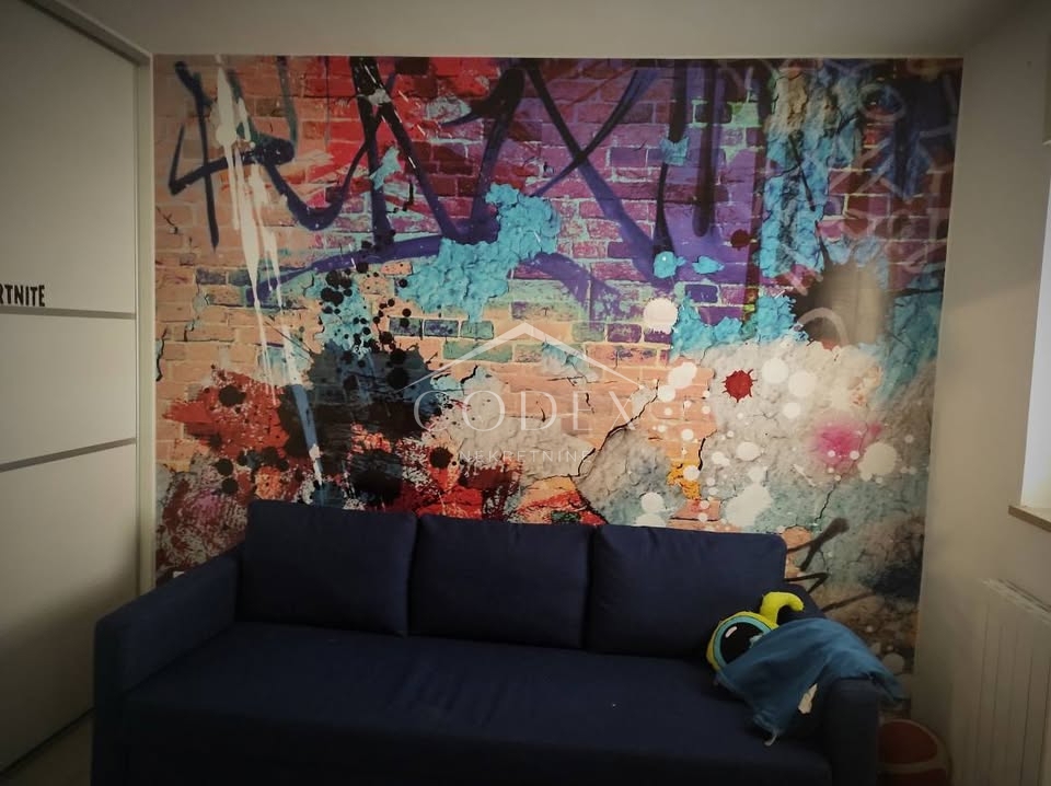 Umag - dva apartmaja na dobri lokaciji