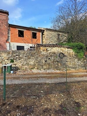 Duričići, Buzet - naselje s 4 hišami za prodajo