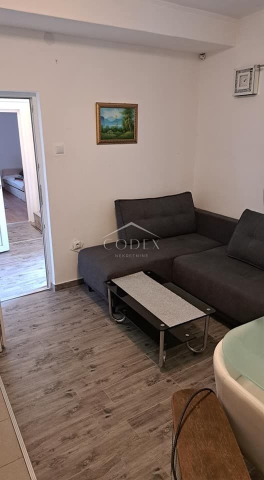 Škurinje - prodaja adaptirane enonadstropne hiše