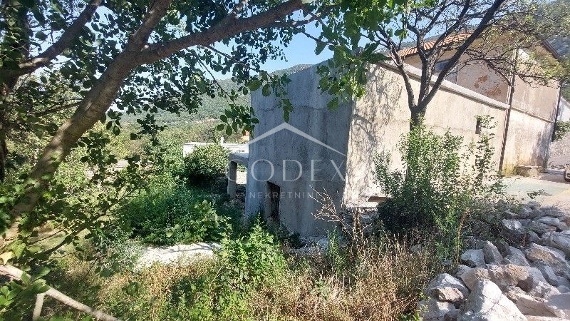 Okolica Kraljevice - Gospodova kamnita hiša za obnovo