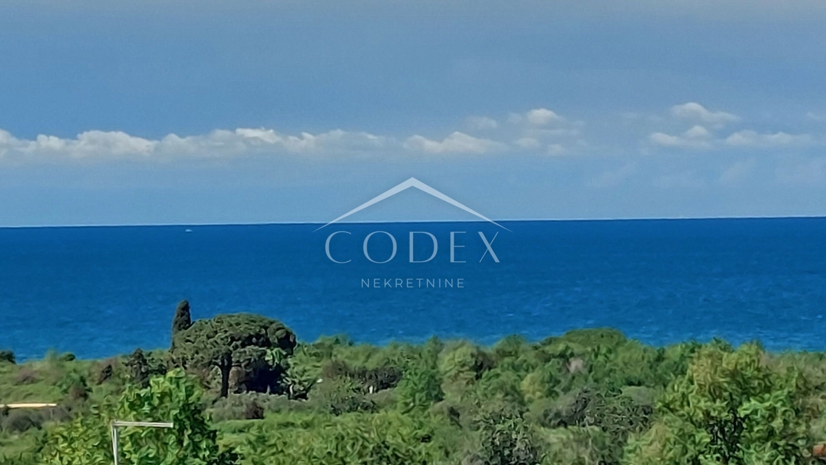 Novigrad - luksuzni dupleks s panoramskim pogledom na morje