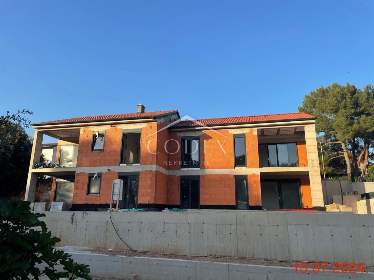 Mali Lošinj - prodaja apartmaja v novogradnji