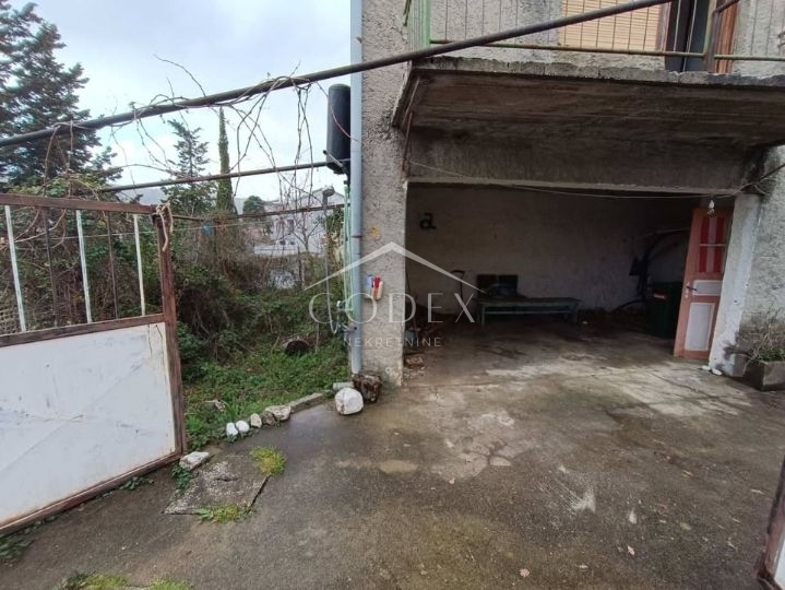 Bribir - Hiša za prenovo