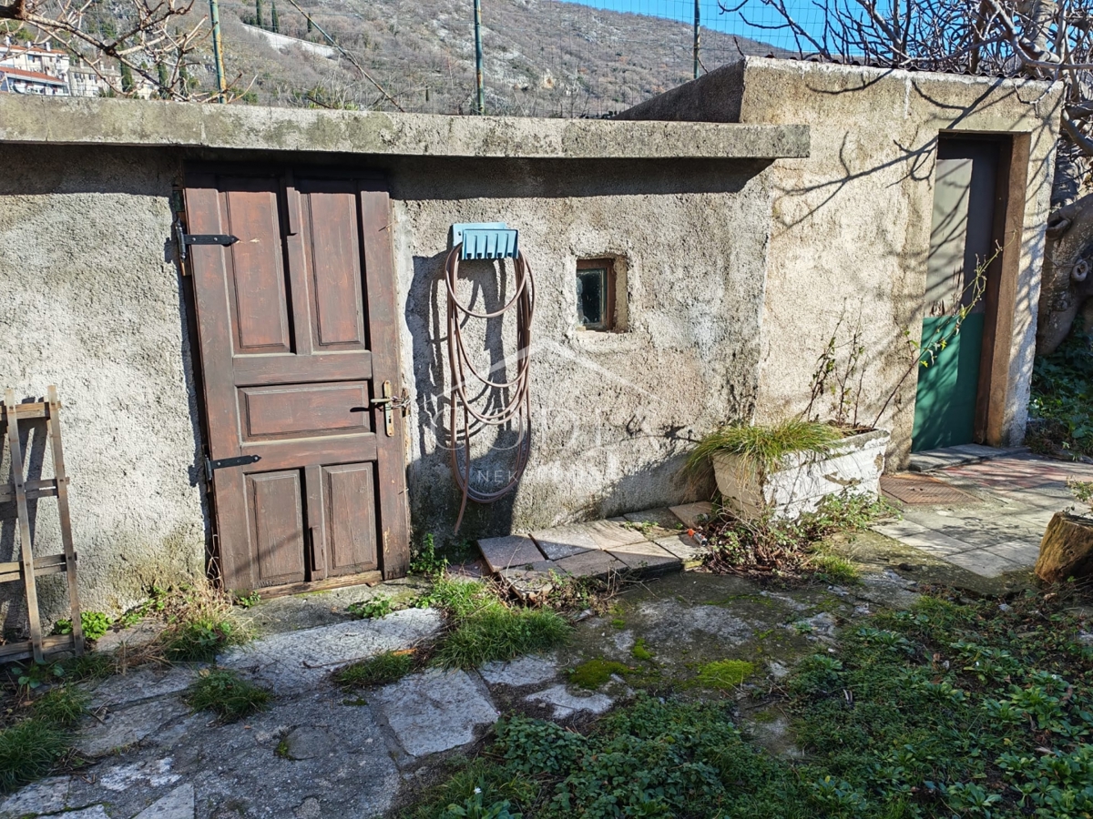 Bakar - prodaja poletne hiše, 1. vrstica do morja!