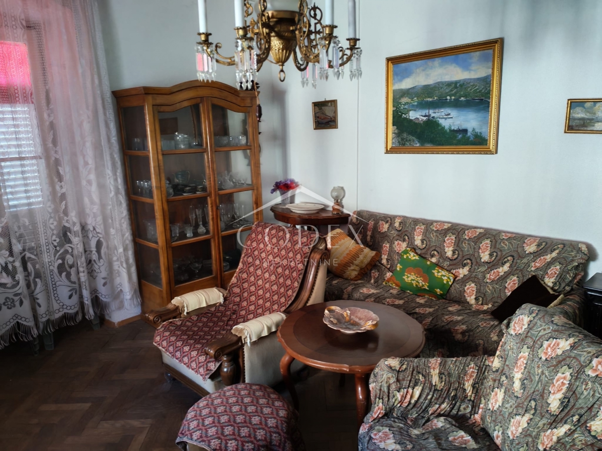 Bakar - prodaja poletne hiše, 1. vrstica do morja!