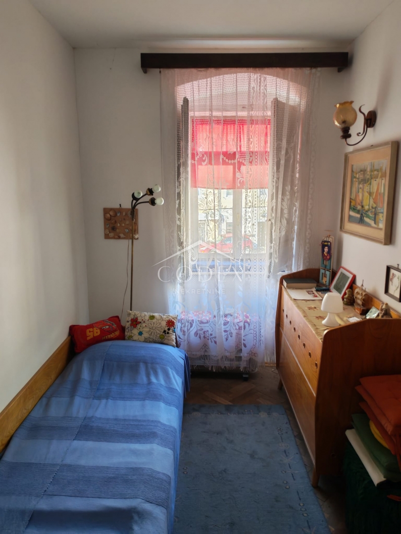 Bakar - prodaja poletne hiše, 1. vrstica do morja!