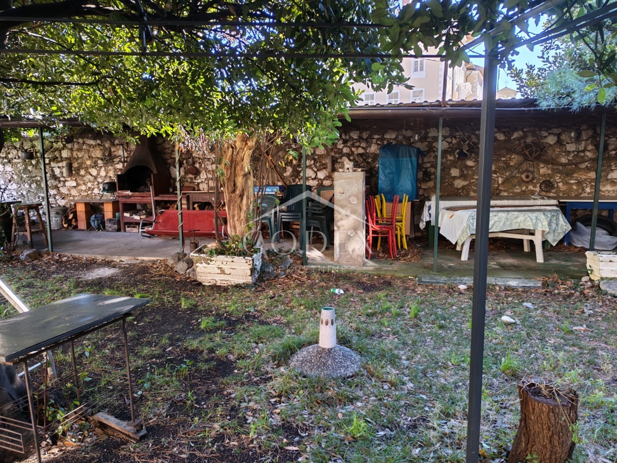 Bakar - prodaja poletne hiše, 1. vrstica do morja!