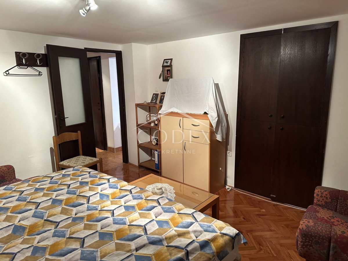 Crikvenica – stanovanje le 50 metrov od morja!