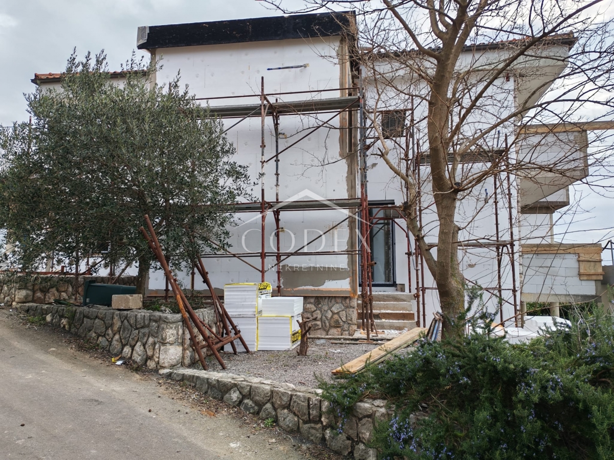 Dramalj – Kvalitetna novogradnja s pogledom na morje