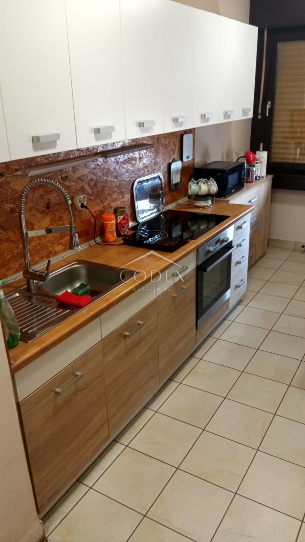 Rastočine – prodaja trisobnega stanovanja z vrhunskim razgledom!