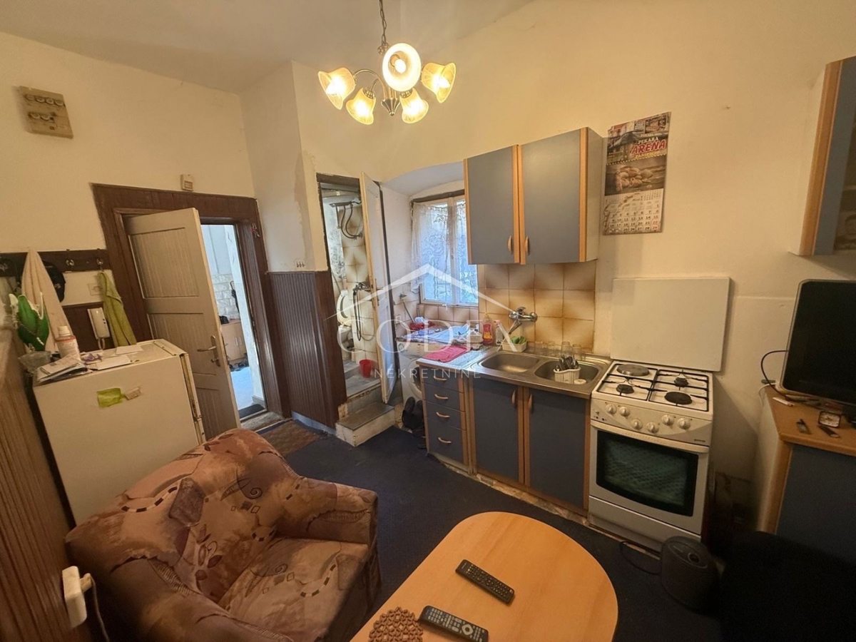 Pula – prodaja stanovanja v samem centru, odlična investicija!