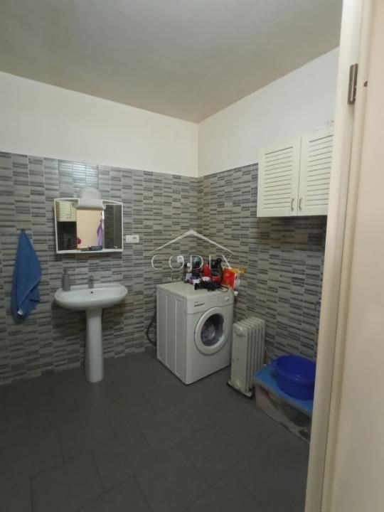 St. Kuzam - novo adaptirana hiša z 2 apartmajema