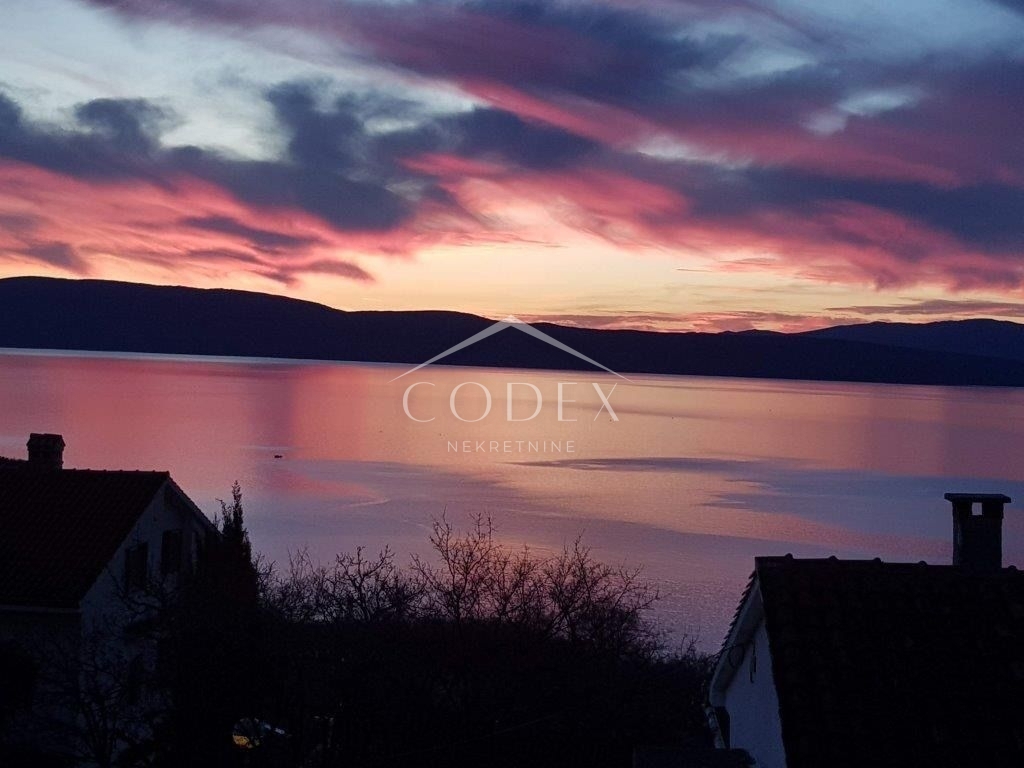 Njivice - lep apartma s pogledom na Kvarner
