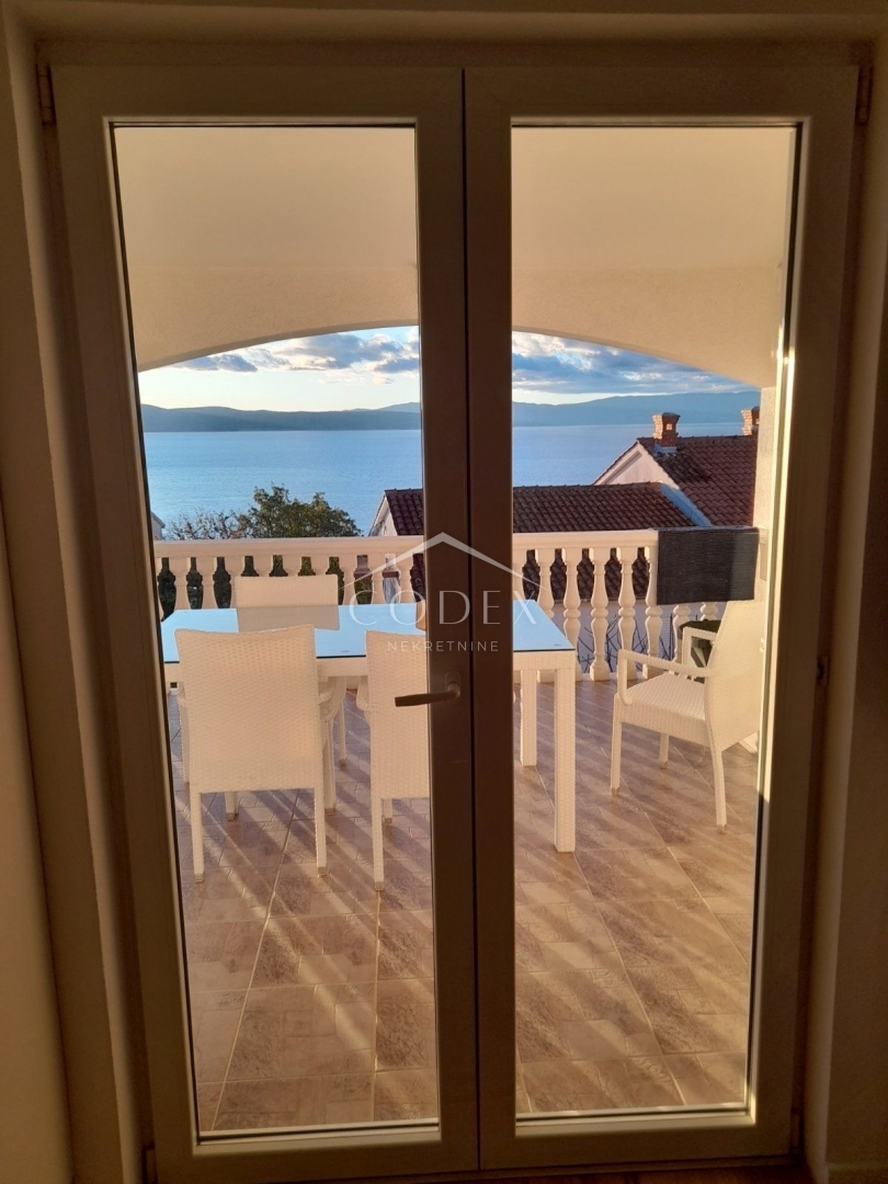 Njivice - lep apartma s pogledom na Kvarner