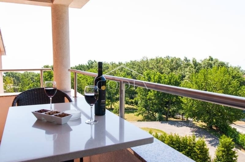 Opatija, okolica - prodamo vilo z 8 apartmaji