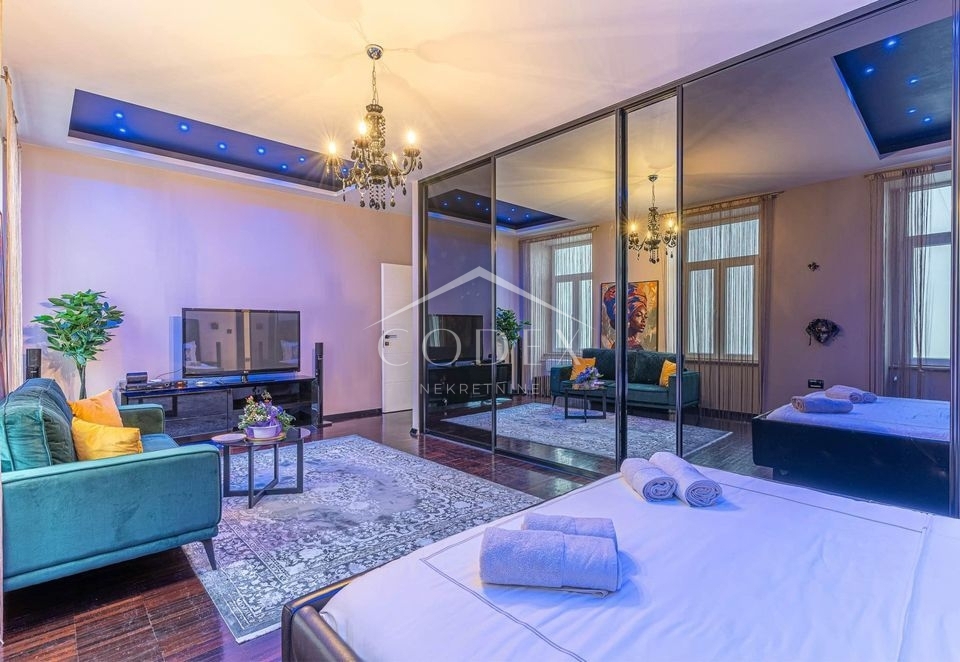 Rijeka – prodaja luksuznega dvosobnega stanovanja v samem centru