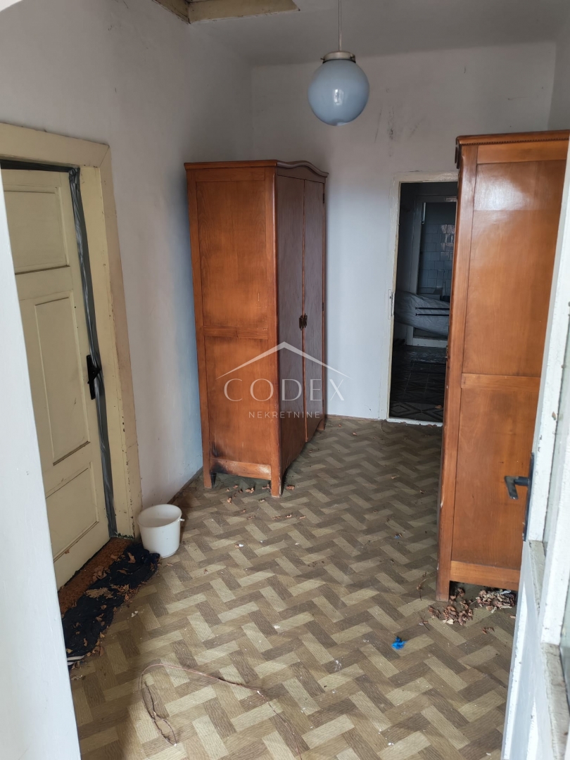 Avtentična starina s pogledom na morje in atrijem – Bribir