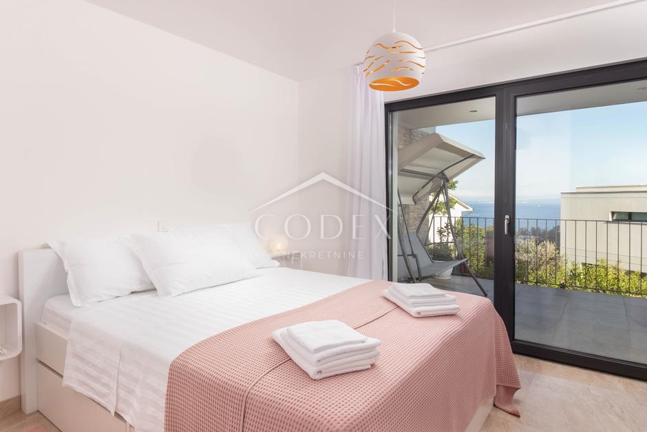 Hiša Pobri, Opatija - Okolica, 250m2