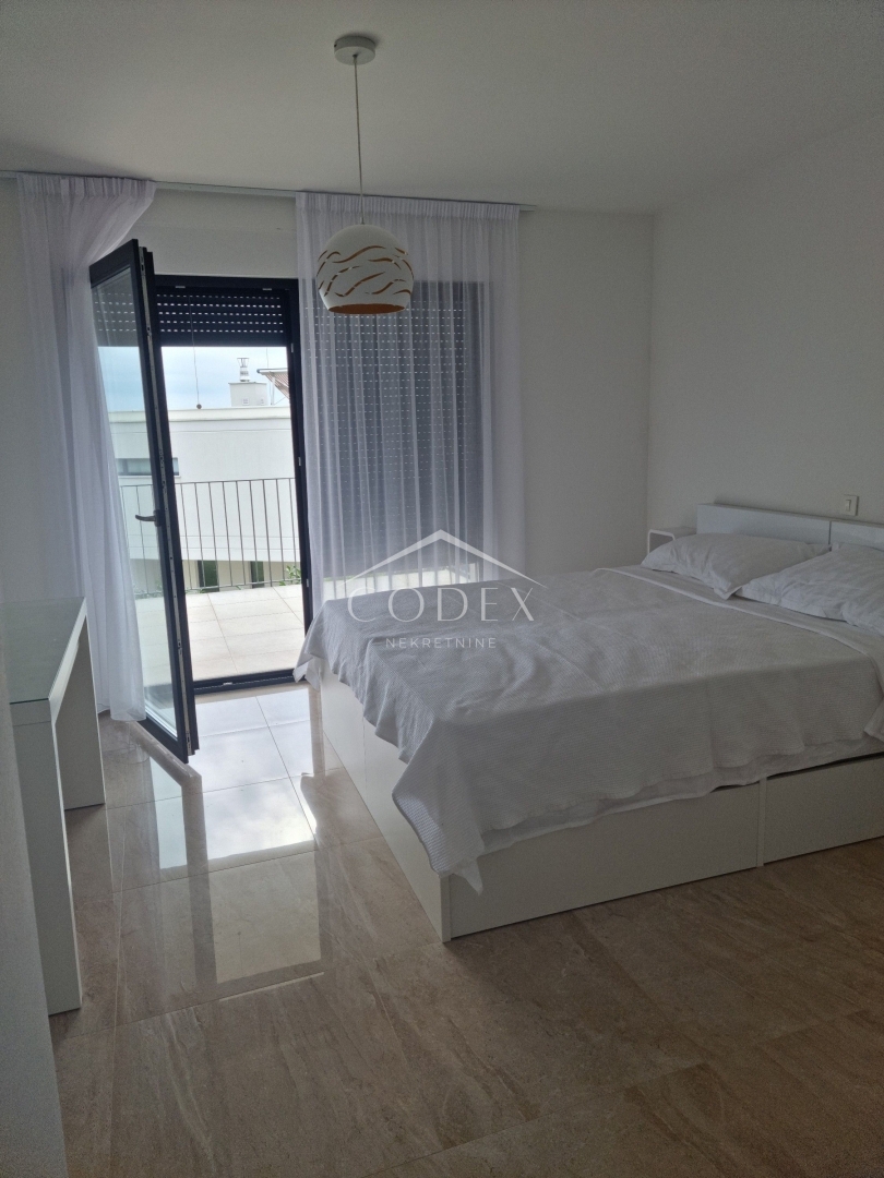 Hiša Pobri, Opatija - Okolica, 250m2