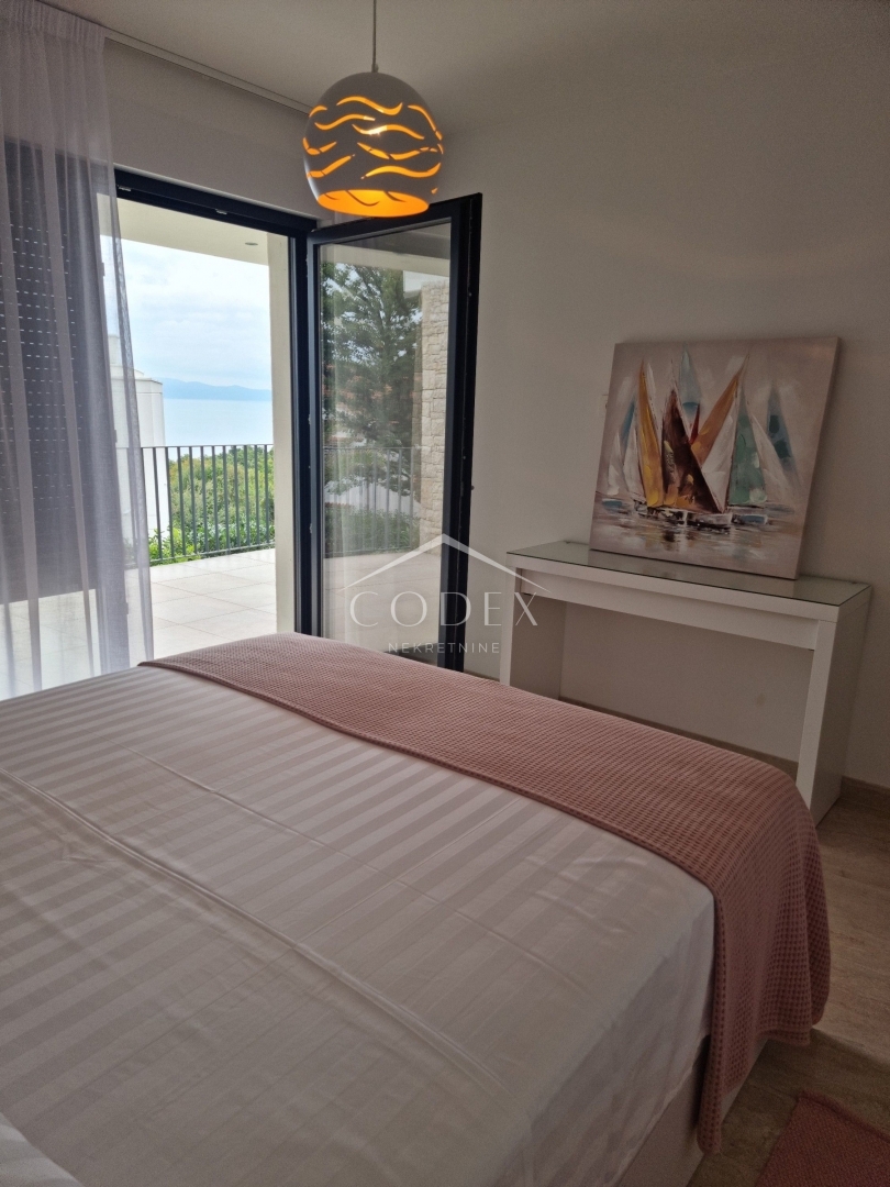 Hiša Pobri, Opatija - Okolica, 250m2