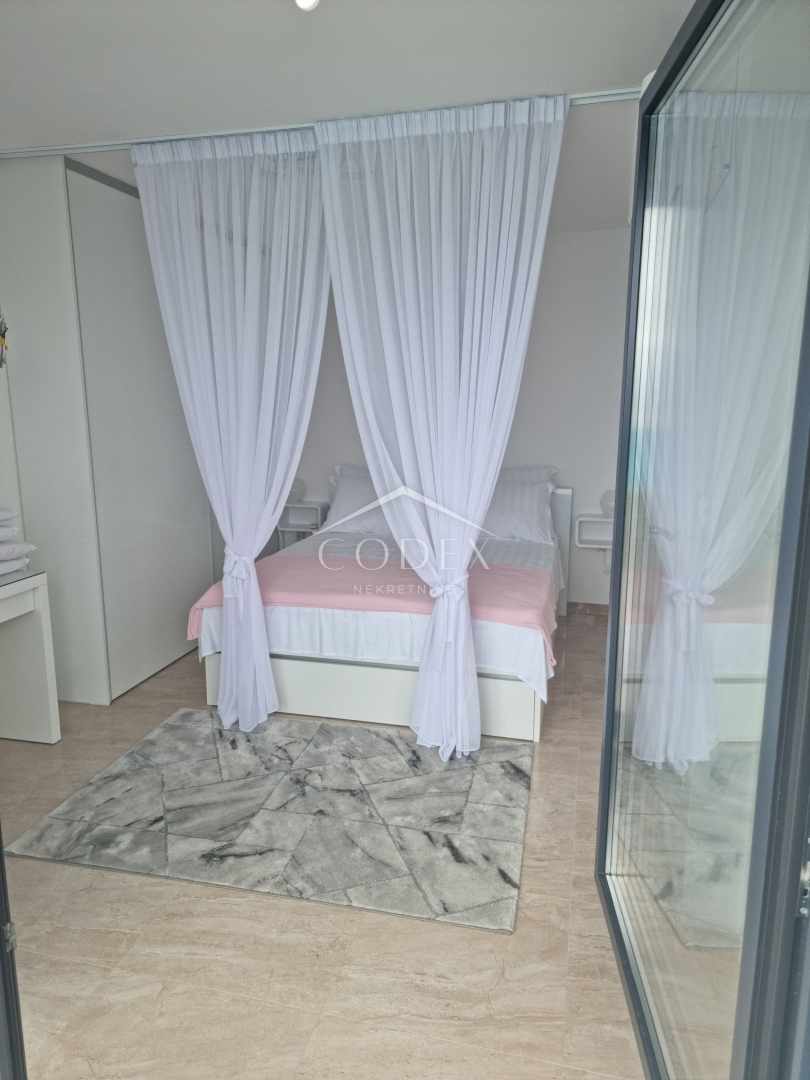 Hiša Pobri, Opatija - Okolica, 250m2