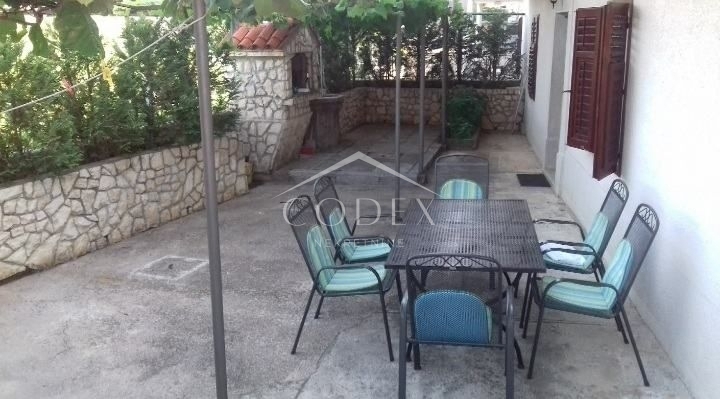 Hreljin - prodaja hiše v strogem centru