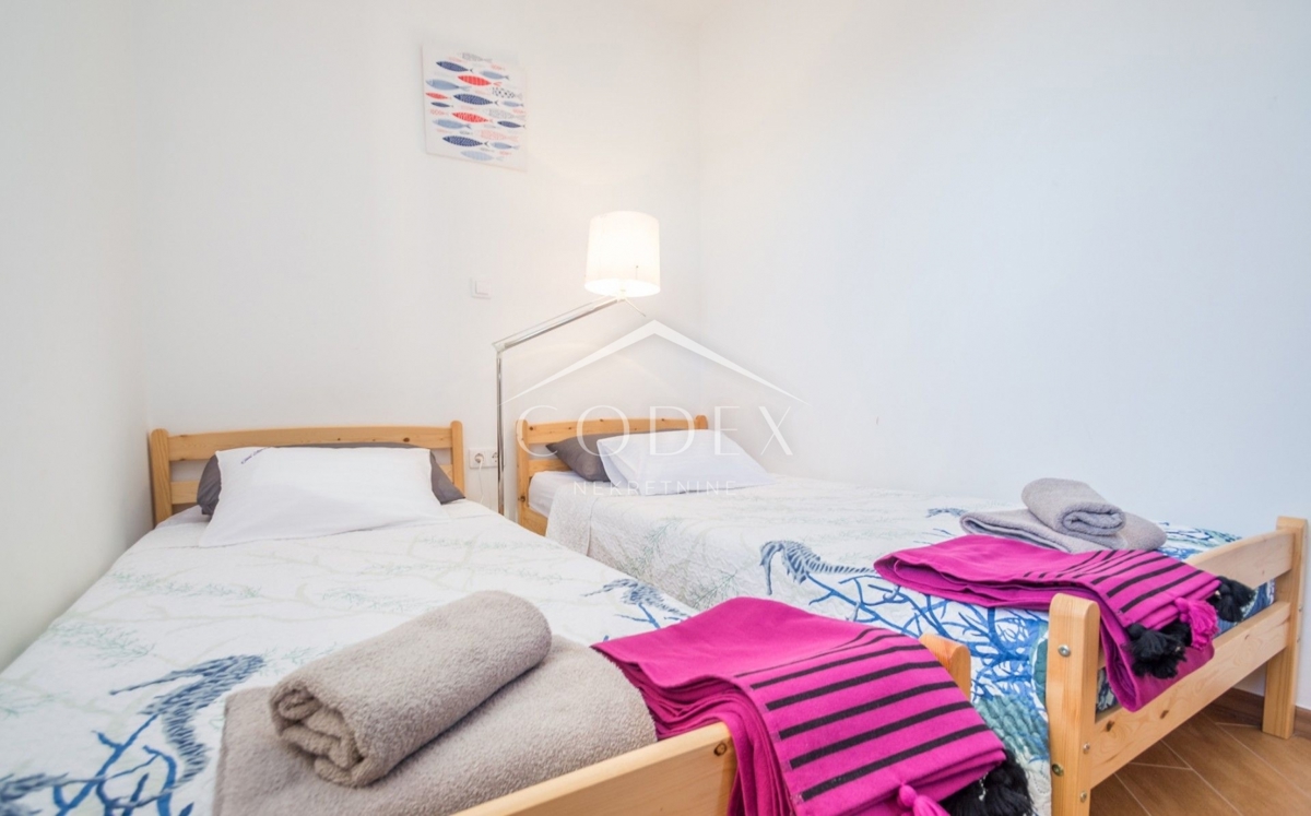 Marčana - vila z bazenom in uveljavljenim turističnim najemom