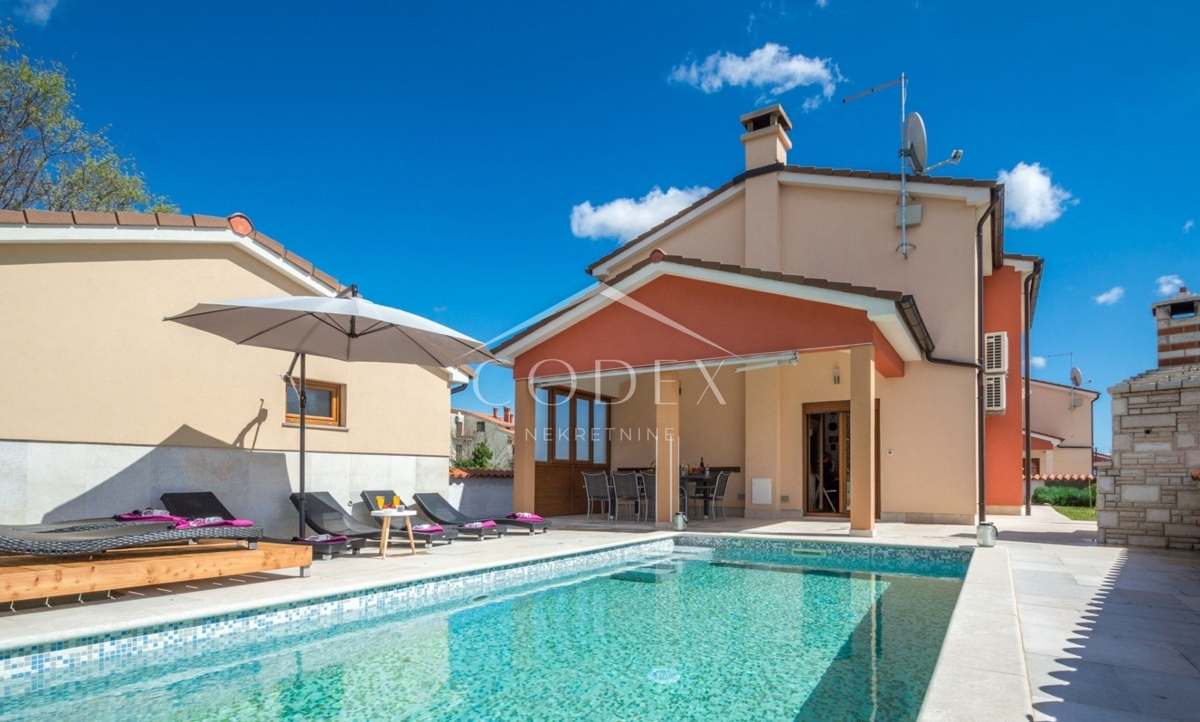 Marčana - vila z bazenom in uveljavljenim turističnim najemom