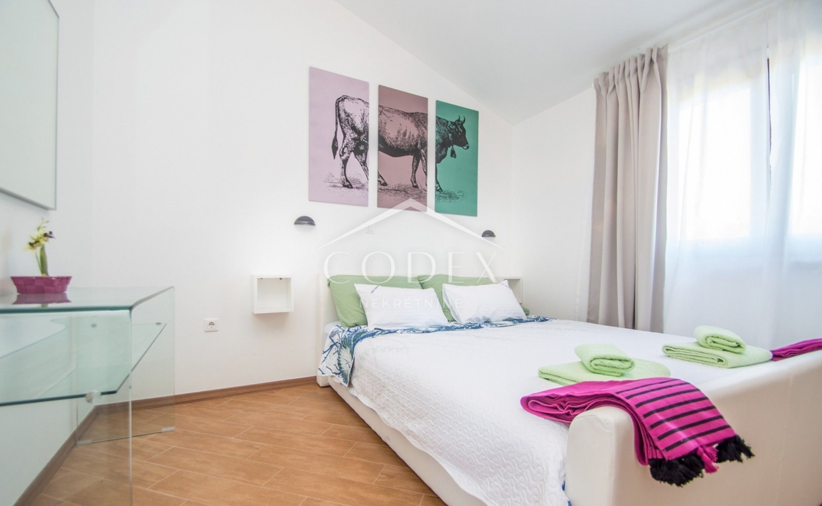 Marčana - vila z bazenom in uveljavljenim turističnim najemom