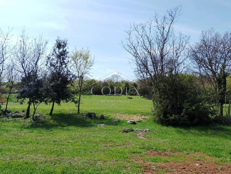 Rovinj - prodaja kmetijskega zemljišča