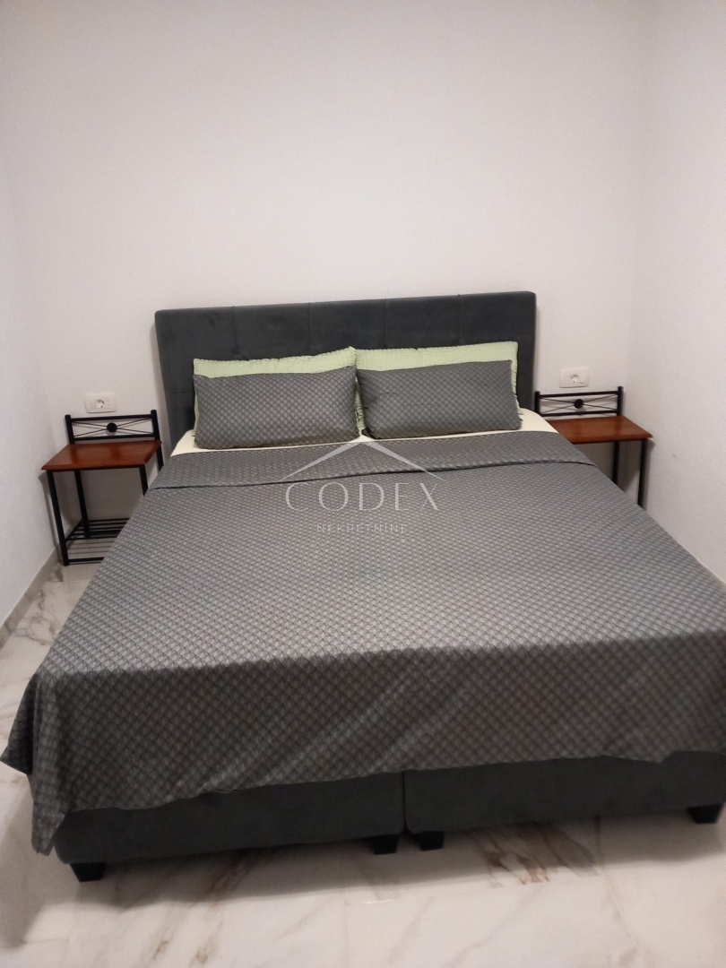 Bribir - prodaja kamnite hiše z 2 apartmajema