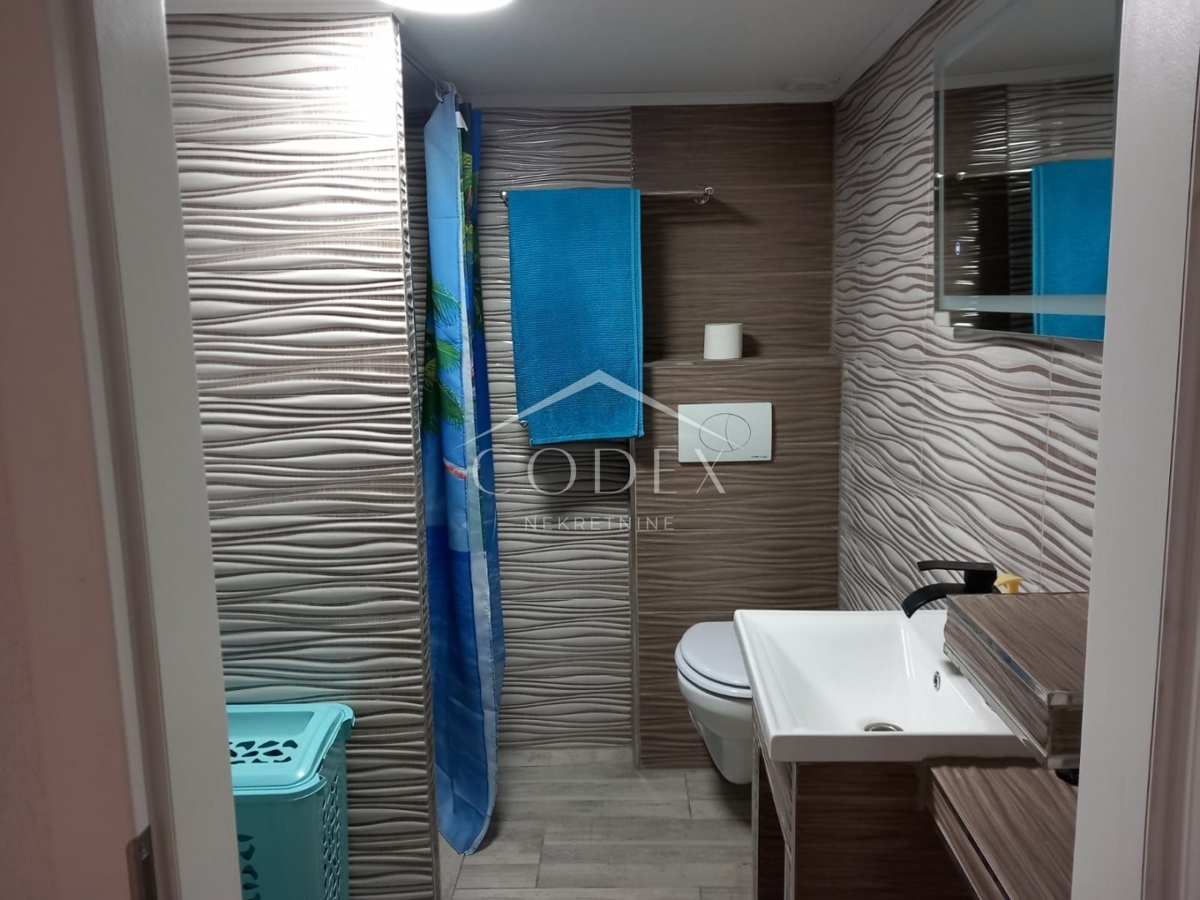 Bribir - prodaja kamnite hiše z 2 apartmajema