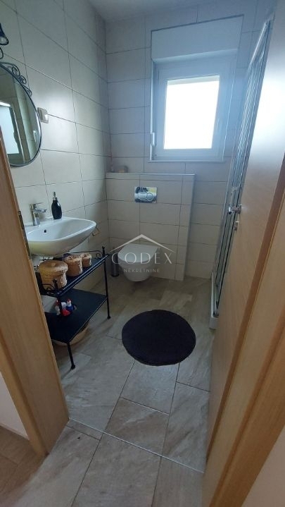 Okolica Motovuna - prodaja samostojne hiše