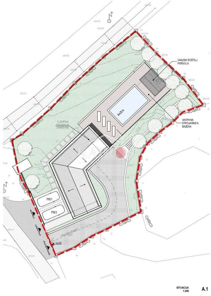 Hum - Zemljišče z veljavnim gradbenim dovoljenjem