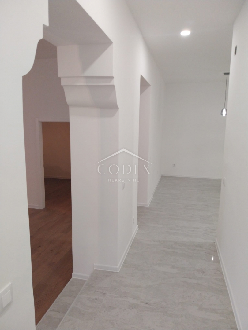 Opatija - Čudovito veliko stanovanje v stari vili