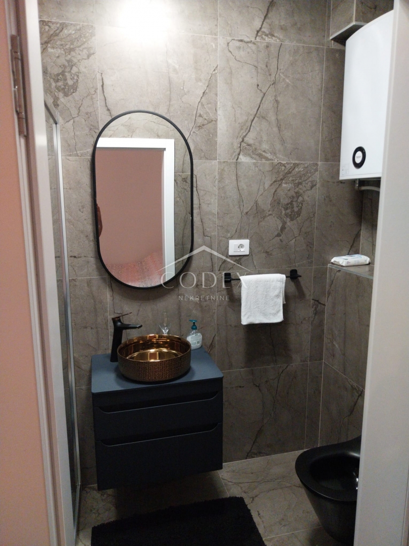 Opatija - Čudovito veliko stanovanje v stari vili