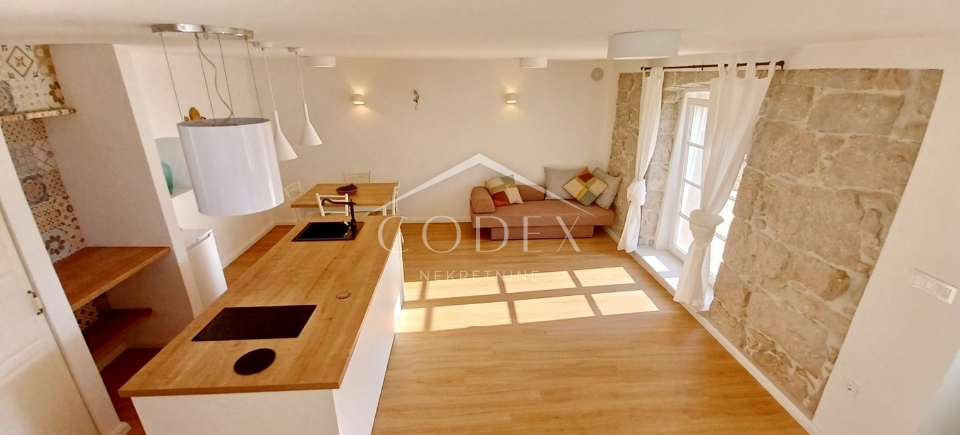 Hiša Rasopasno, Dobrinj, 145m2